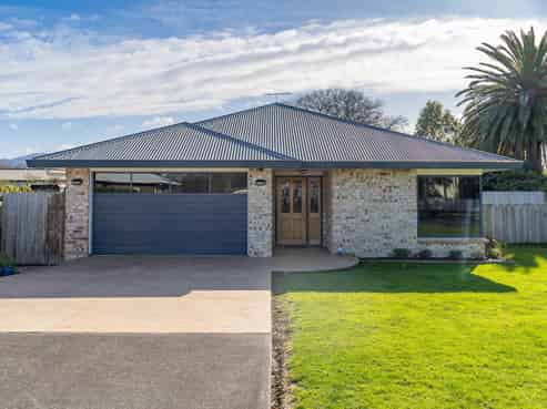88 West Street, Greytown