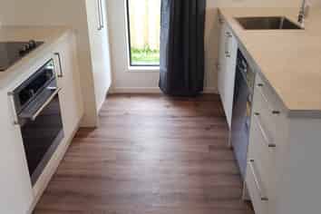 8 Chrysolite Place, Belfast