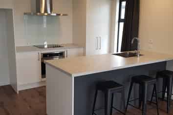 8 Chrysolite Place, Belfast