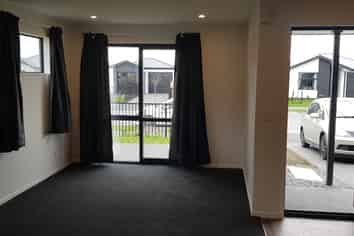 8 Chrysolite Place, Belfast