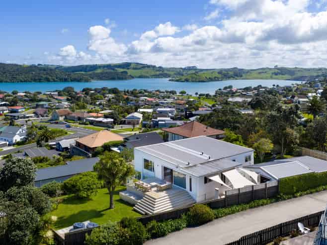 18 Upper Bow Street, Raglan