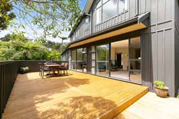 68 Duthie Street, Karori