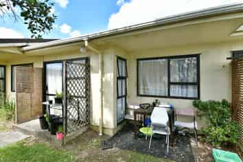 Unit B/3 Miro Street, Helensville