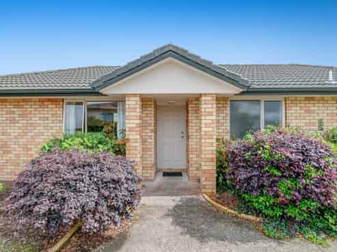 17 Aitkenhead Court, Parakai