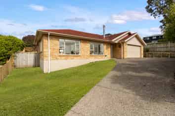 34 Te Kauri Place, Helensville