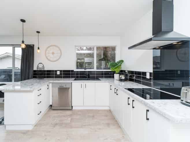 9 Hinau Place, Cloverlea