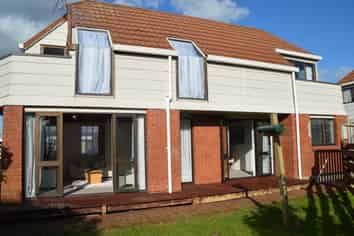 Auckland - Address withheld