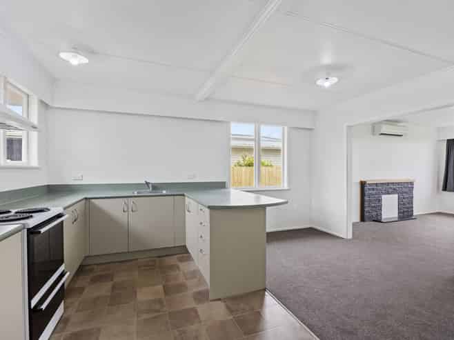 50 Ramanui Street, Hawera