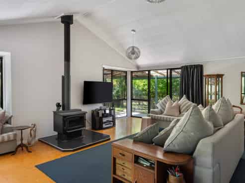 358 Valley Road, Whataupoko