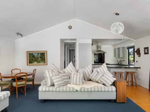 358 Valley Road, Whataupoko