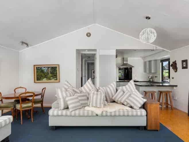 358 Valley Road, Whataupoko