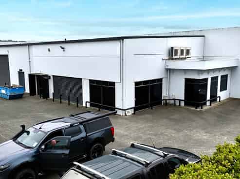 Tilt-slab industrial for lease - Warkworth