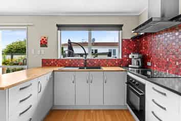 1/84 King Street, Taradale