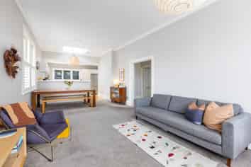 50 Freyberg Street, Lyall Bay