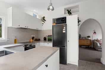 98 Linwood Avenue, Linwood