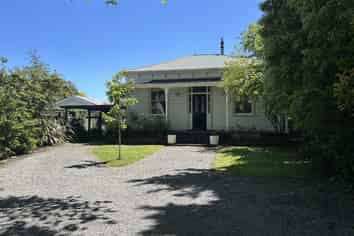 36 Main Street, Greytown
