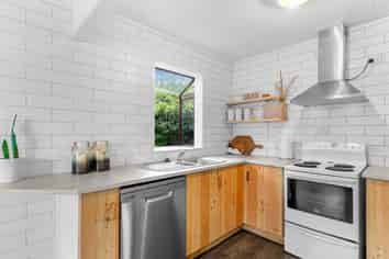 13 Peter Snell Road, Ruakaka