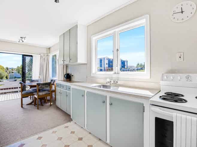 29 Kaikoura Street, Henderson