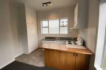 160 Hanson Street , Newtown