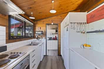 2 Honnor Place, Hurdon