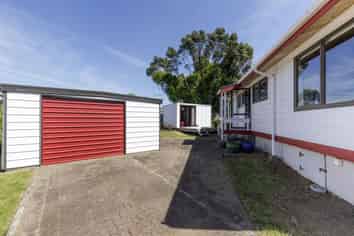 2 Honnor Place, Hurdon