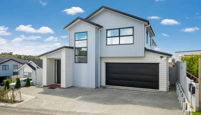 4 Tendril Court, Millwater