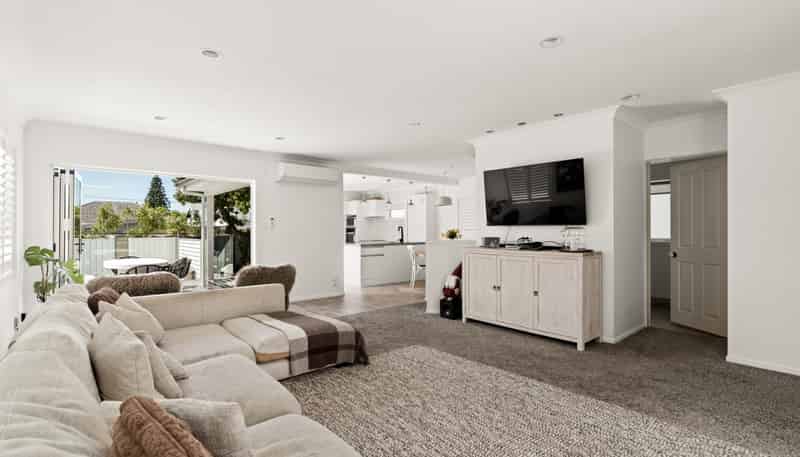 71 Oceanview Road, Mount Maunganui