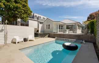 71 Oceanview Road, Mount Maunganui