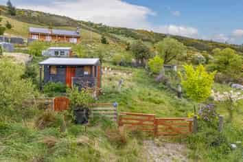 1281 Saint Bathans Downs Road, Omakau