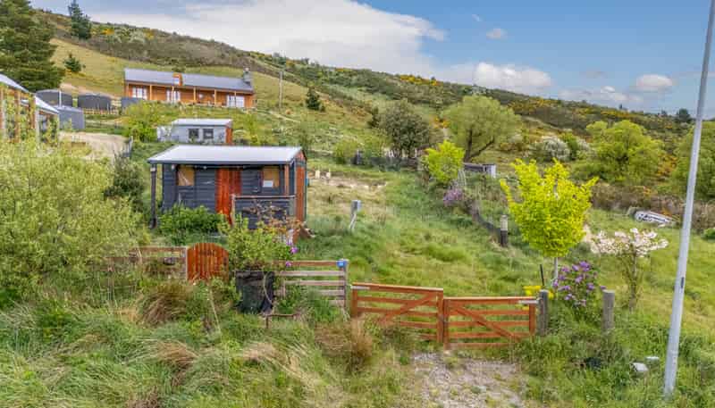 1281 Saint Bathans Downs Road, Omakau