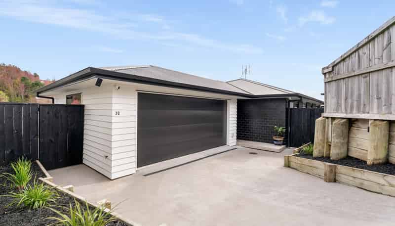 32 Puhirake Crescent, Pyes Pa