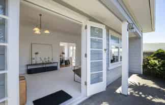 40 Tukapa Street, Westown