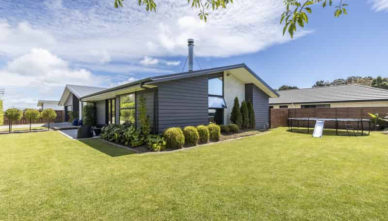 1 Armstrong Avenue, Waitara