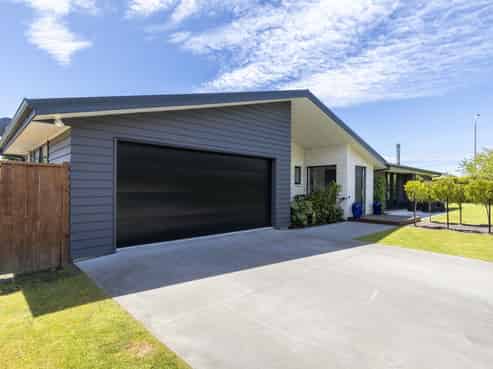 1 Armstrong Avenue, Waitara