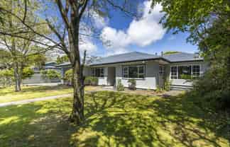 17 Harris Street, Waitara