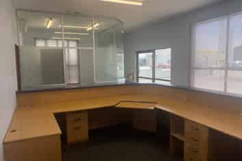 VERSATILE BOND STREET WAREHOUSE