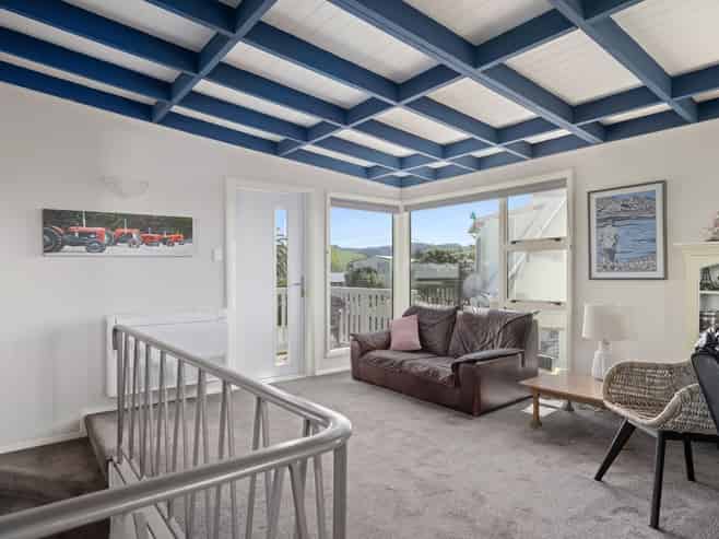 61 Pinedale Crescent, Riversdale