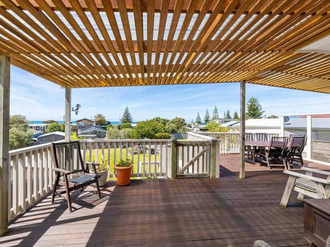 61 Pinedale Crescent, Riversdale