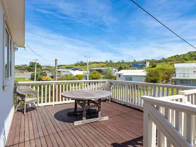 61 Pinedale Crescent, Riversdale