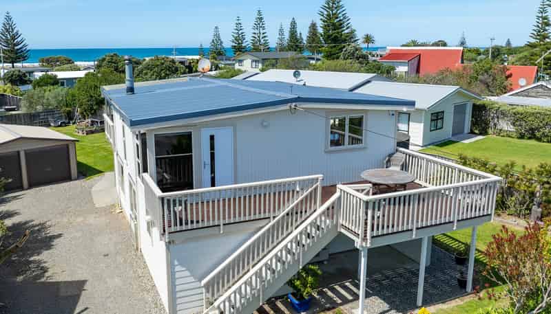 61 Pinedale Crescent, Riversdale