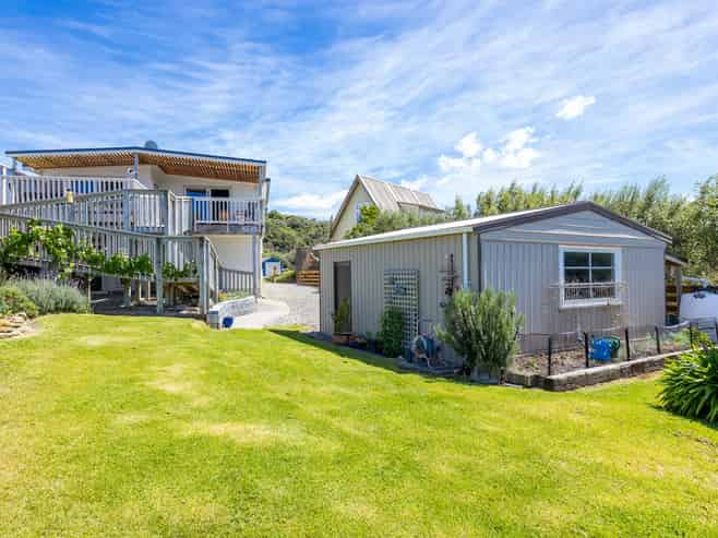 61 Pinedale Crescent, Riversdale