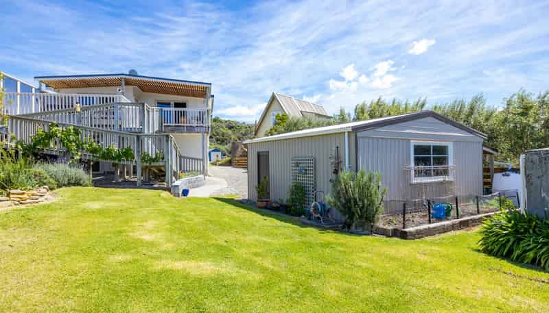 61 Pinedale Crescent, Riversdale