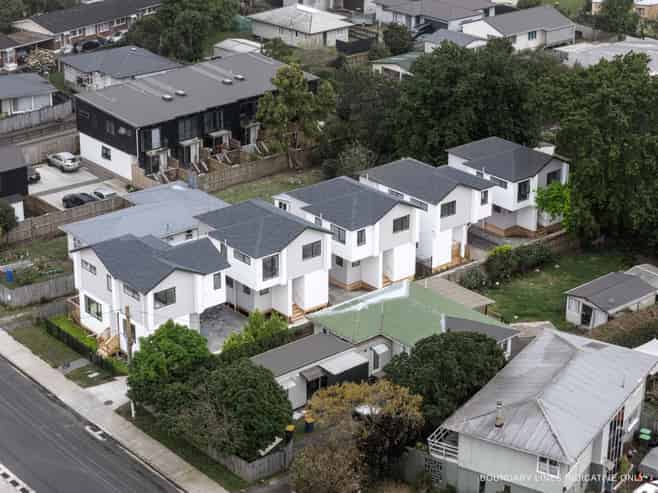 29 Harrington Road, Henderson