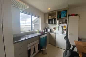 2c/8 Crown Lynn Place, New Lynn