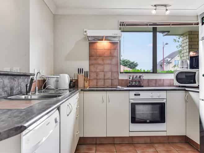 18 Glen Cree Avenue, Rototuna