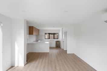 28a McKinstry Avenue, Mangere East