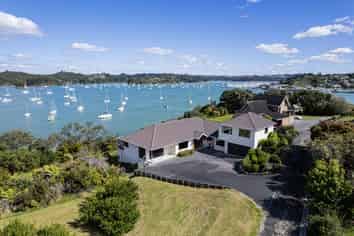 14 Kakapu Road, Russell