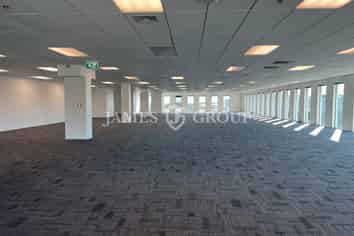 TOP FLOOR MOUNT EDEN OFFICE – CITY FRINGE HUB