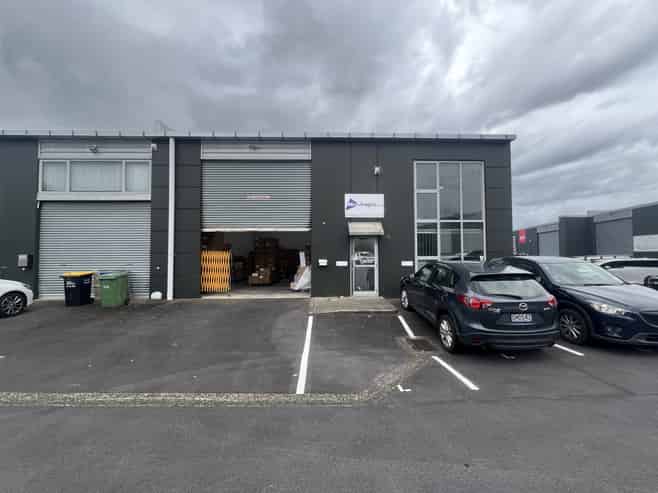 Quality industrial unit | 230sqm