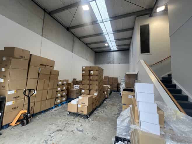 Quality industrial unit | 230sqm